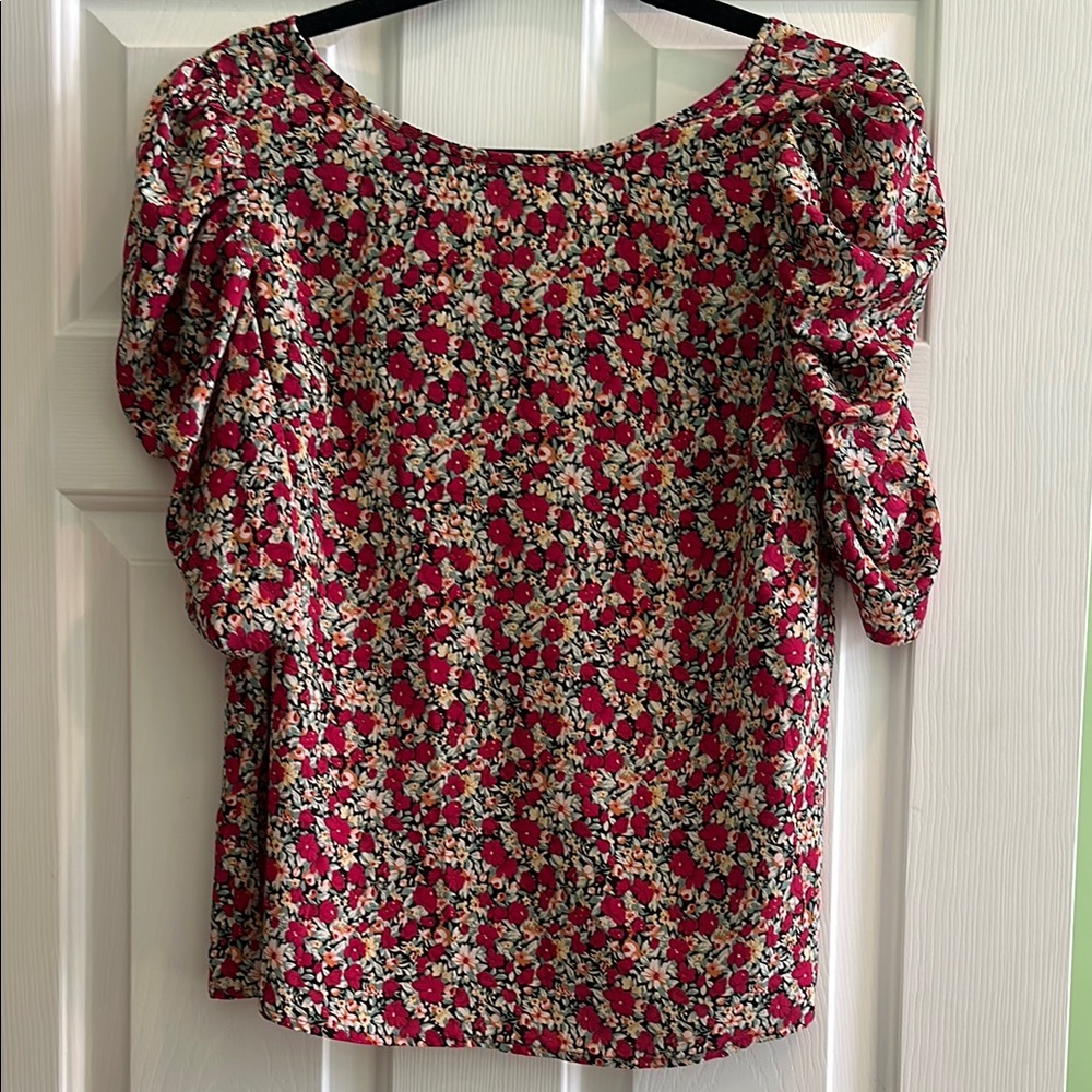 Floral Puff Sleeve Top